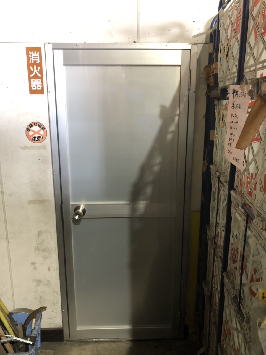 名古屋市中川区事務所ドア修理取付工事
