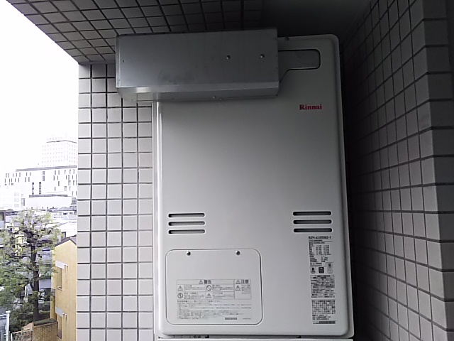 東京都文京区給湯暖房用熱源機交換工事リンナイRUFH-A2400AA2-3