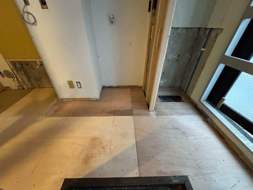 横浜市青葉区FUKUVI乾式二重床置床工事店 マンション【株式会社秀和建工】