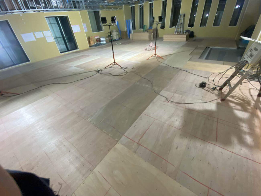 東京都中央区FUKUVI乾式二重床置床工事店 クリニック【株式会社秀和建工】