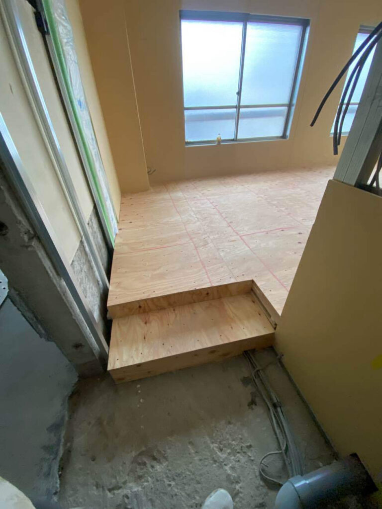 東京都台東区FUKUVI（フクビ）乾式二重床置床工事店 店舗【株式会社秀和建工】