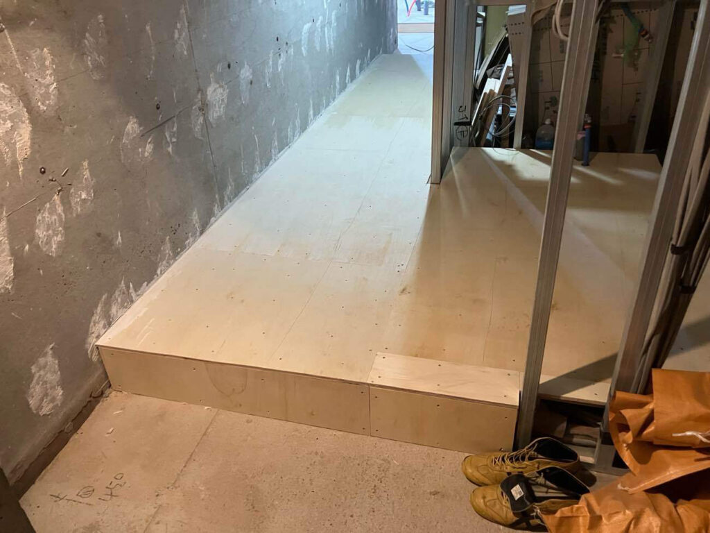 東京都渋谷区FUKUVI（フクビ）置床工事店 マンション【株式会社秀和建工】