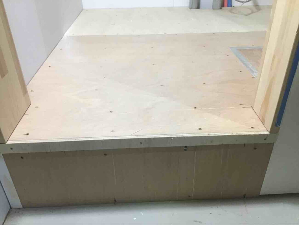 千葉県千葉市稲毛区FUKUVI（フクビ）フリーフロアCP-F置床工事店 小学校改装【株式会社秀和建工】