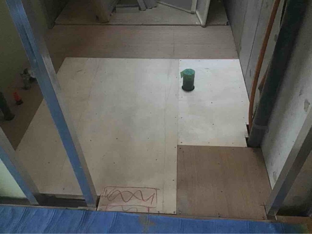 東京都世田谷区FUKUVI（フクビ）乾式二重床1日置床工事店 マンション【株式会社秀和建工】