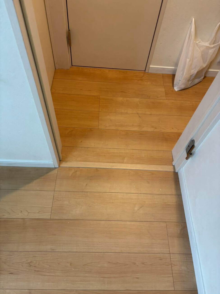 東京都品川区直貼りフローリング工事店 マンション【株式会社秀和建工】