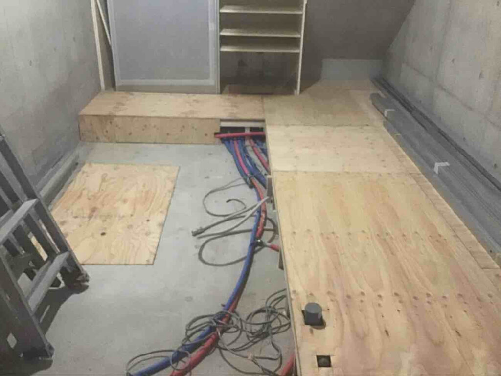 東京都世田谷区FUKUVI（フクビ）針葉樹構造用合板置床工事店 マンション【株式会社秀和建工】