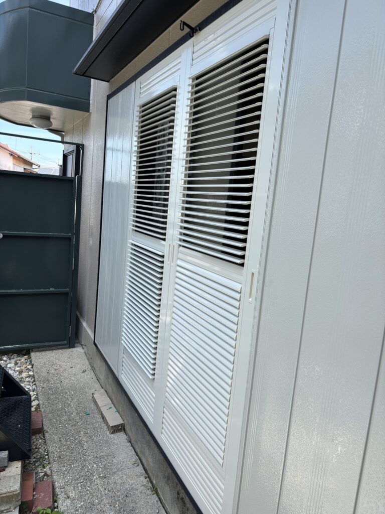 名古屋市緑区LIXIL取替雨戸パネル工事店 採風タイプBホワイト(WA)【窓香房】