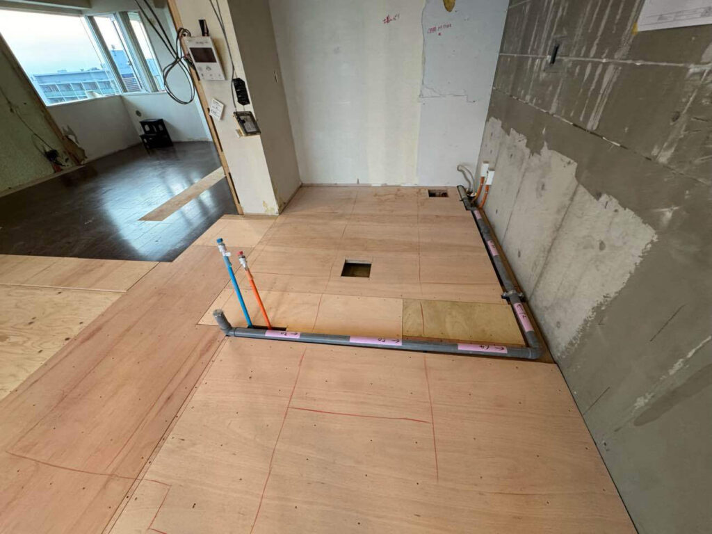 東京都品川区FUKUVI(フクビ化学工業)置床工事店 マンション【株式会社秀和建工】