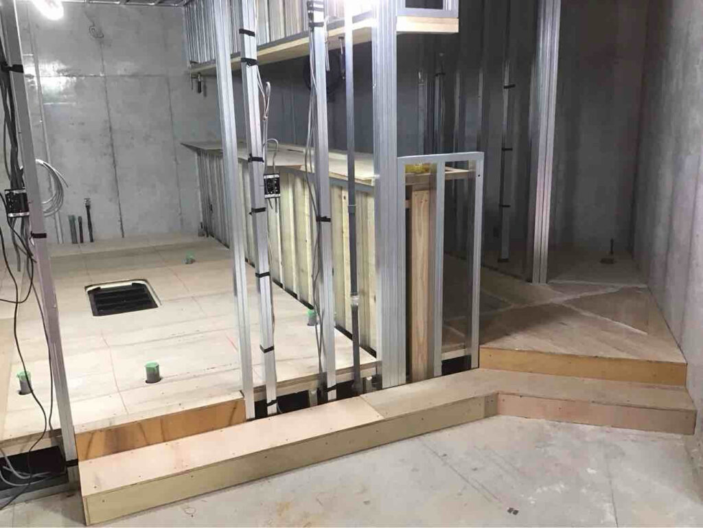 東京都板橋区FUKUVI（フクビ化学工業）置床工事店 飲食店店舗 【株式会社秀和建工】