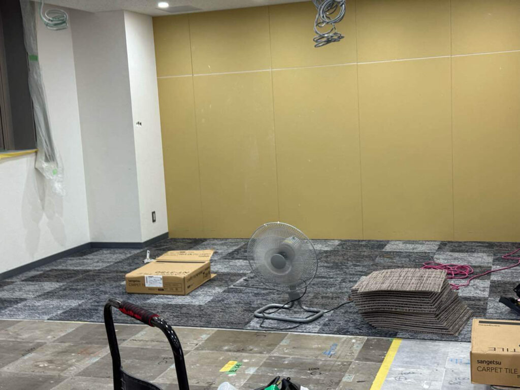 東京都港区藤澤建機500角パーティクルボードOAフロア工事店 オフィス【株式会社秀和建工】