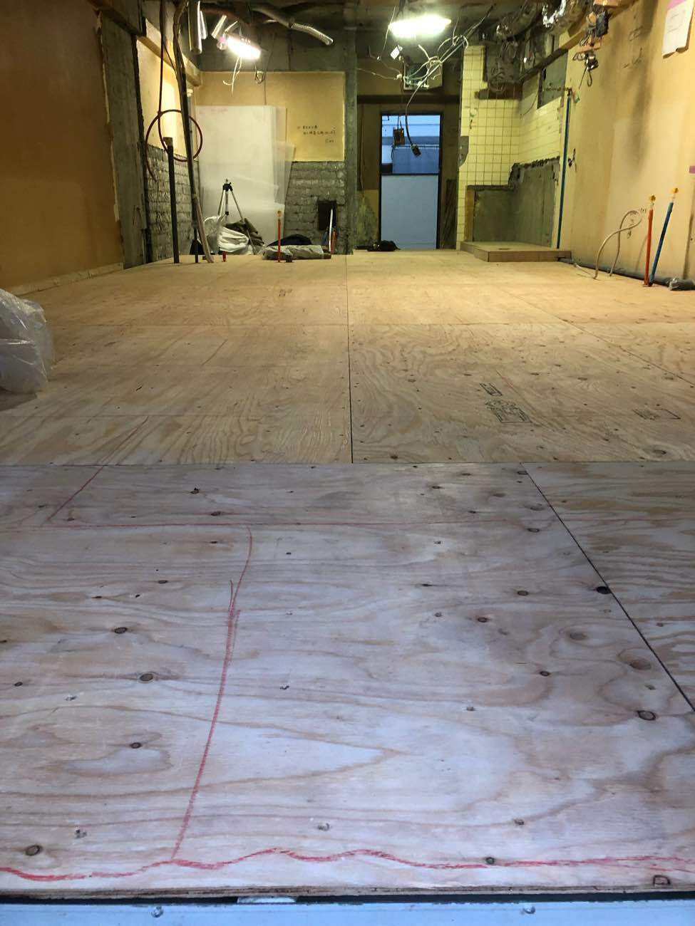 東京都港区にてマンションの置床工事を行いました。フリーフロアCP