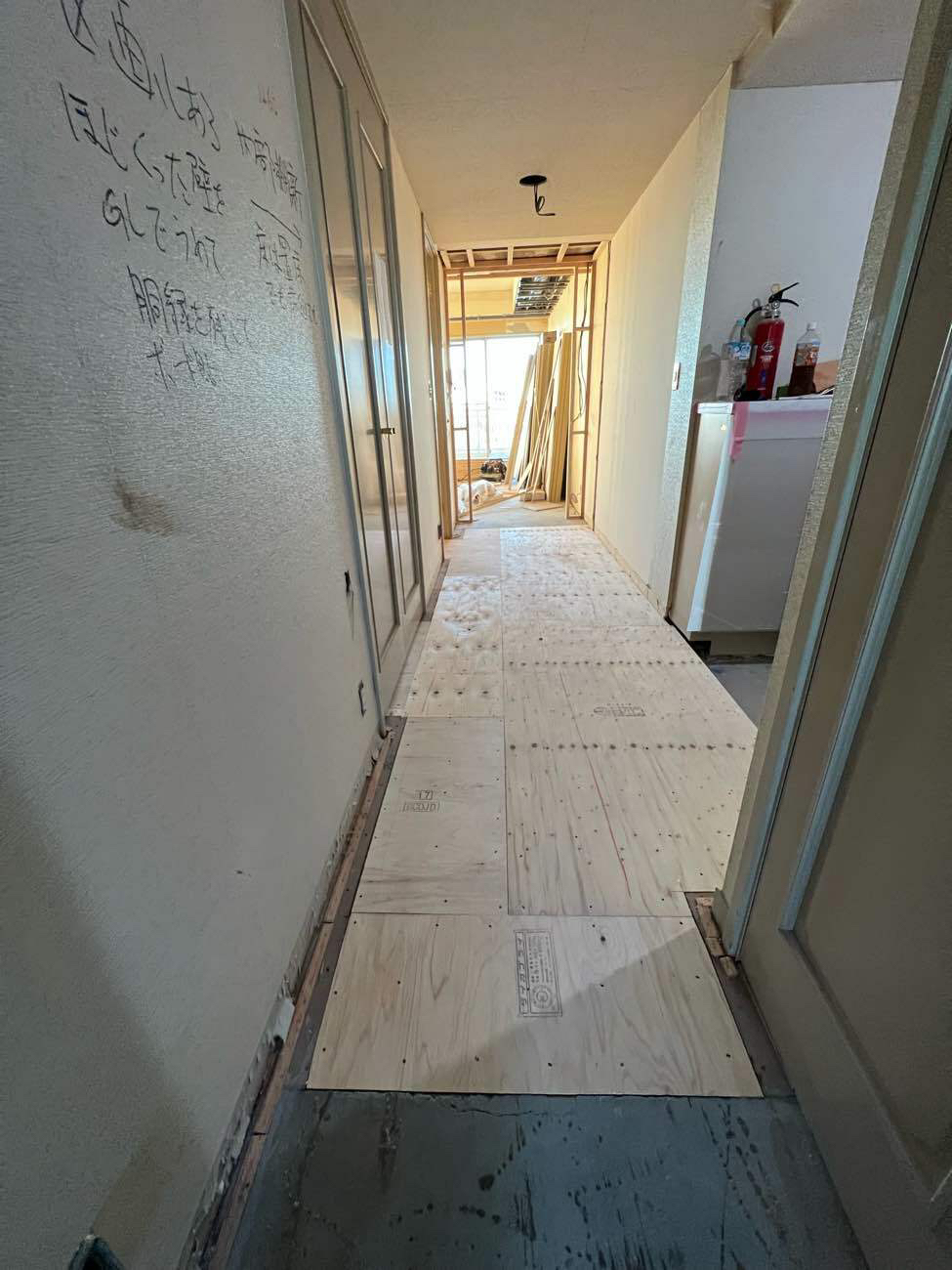東京都大田区にてマンション置床工事を行いました。フリーフロアCP