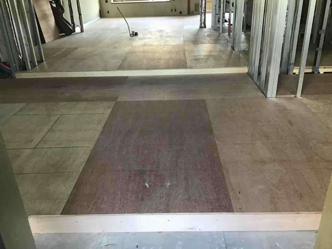 東京都足立区にてマンション置床工事を行いました。乾式二重床