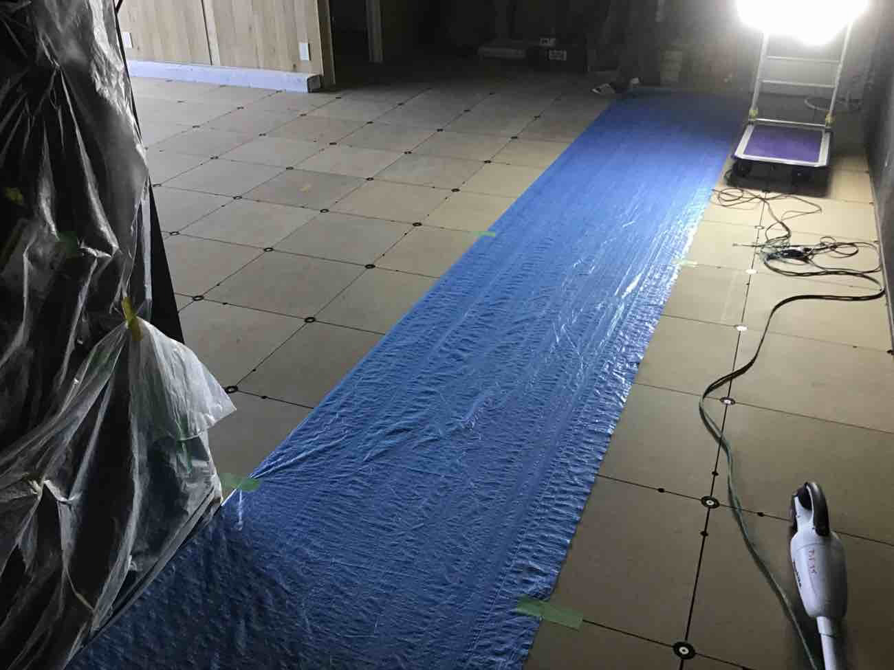 埼玉県上尾市にて店舗のOAフロア工事を行いました。LM2000