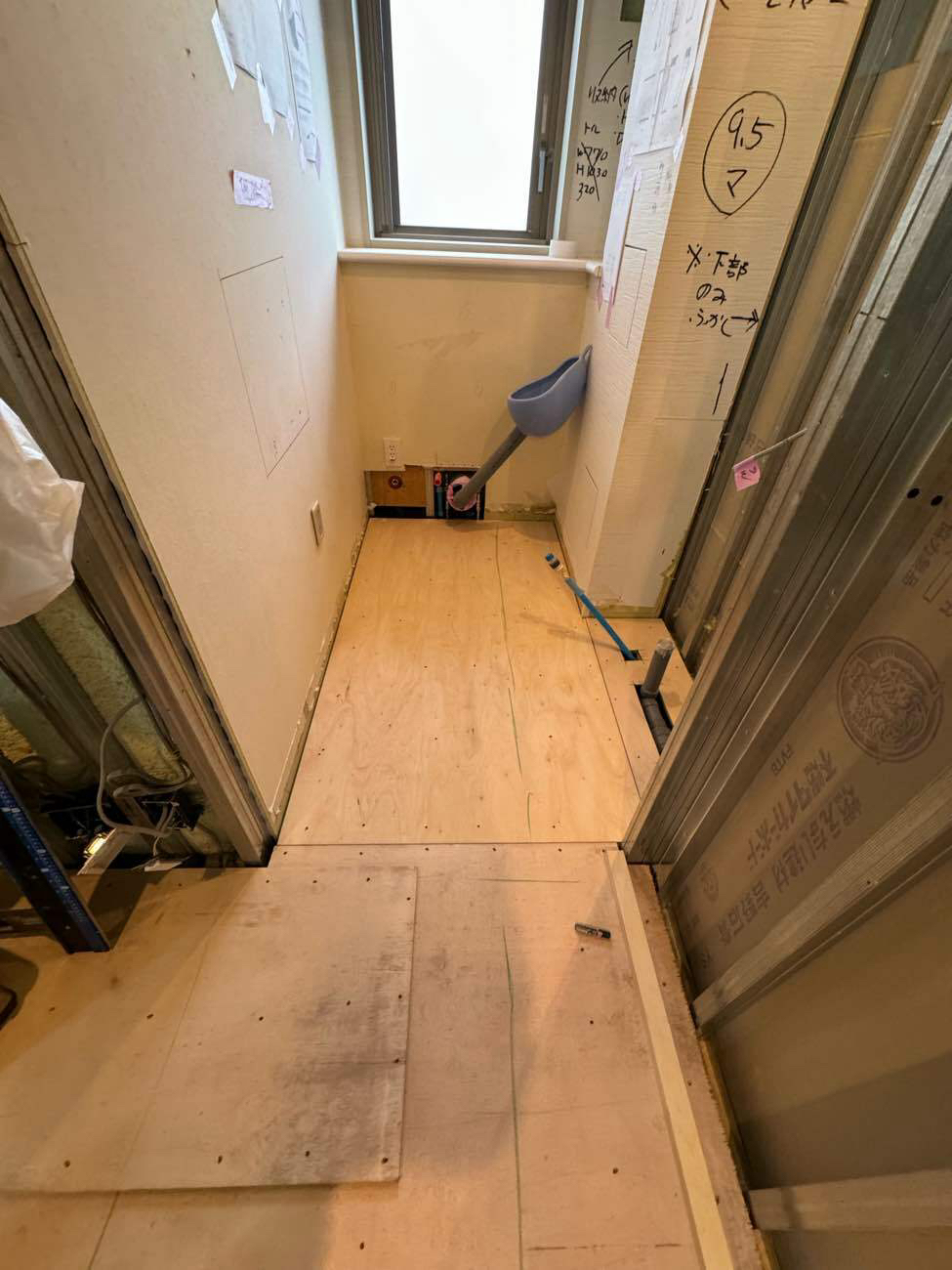 東京都品川区にてマンション置床工事を行いました。フリーフロアCP