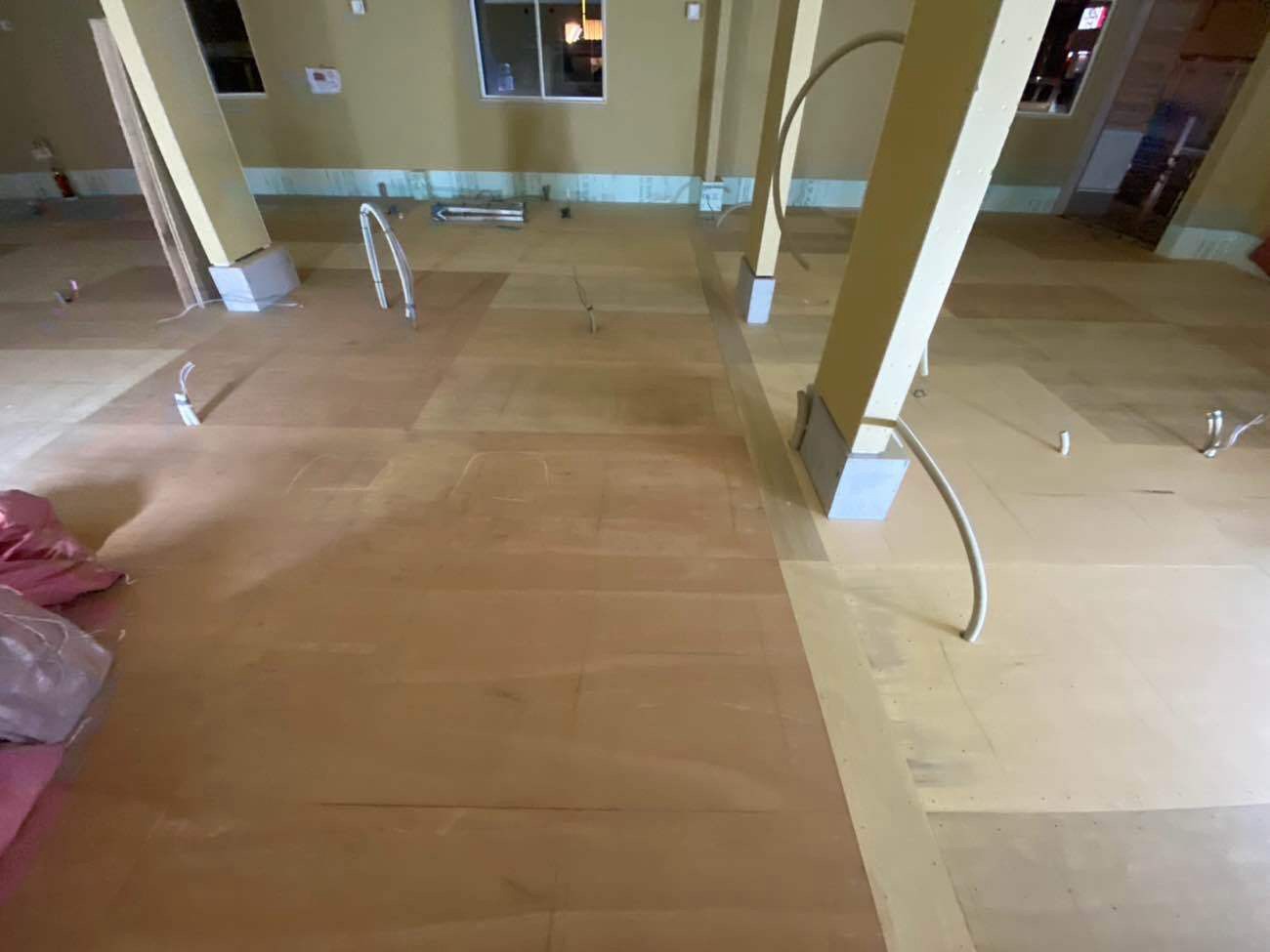 埼玉県新座市にて歯科医院の置床工事を行いました。乾式二重床