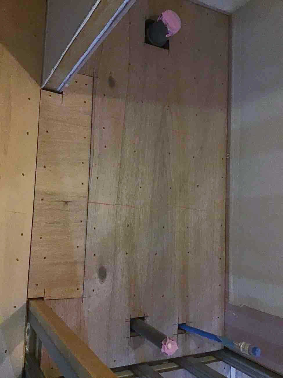 東京都渋谷区にてマンション1日置床工事を行いました。フリーフロアCP