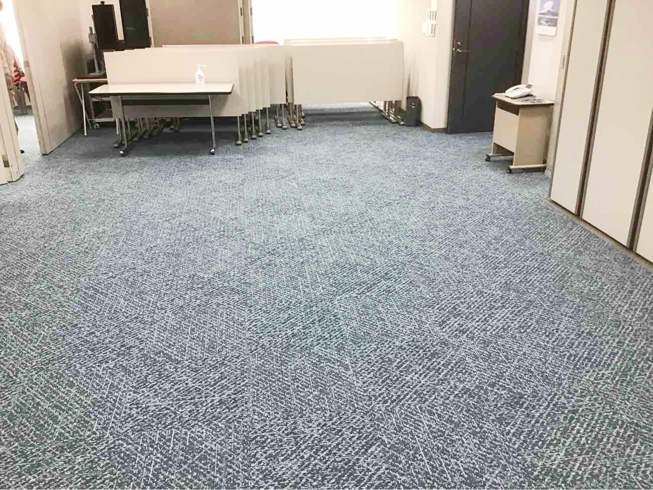 東京都台東区にてタイルカーペット張替工事を行いました。オフィス 事務所 家具入れ替え