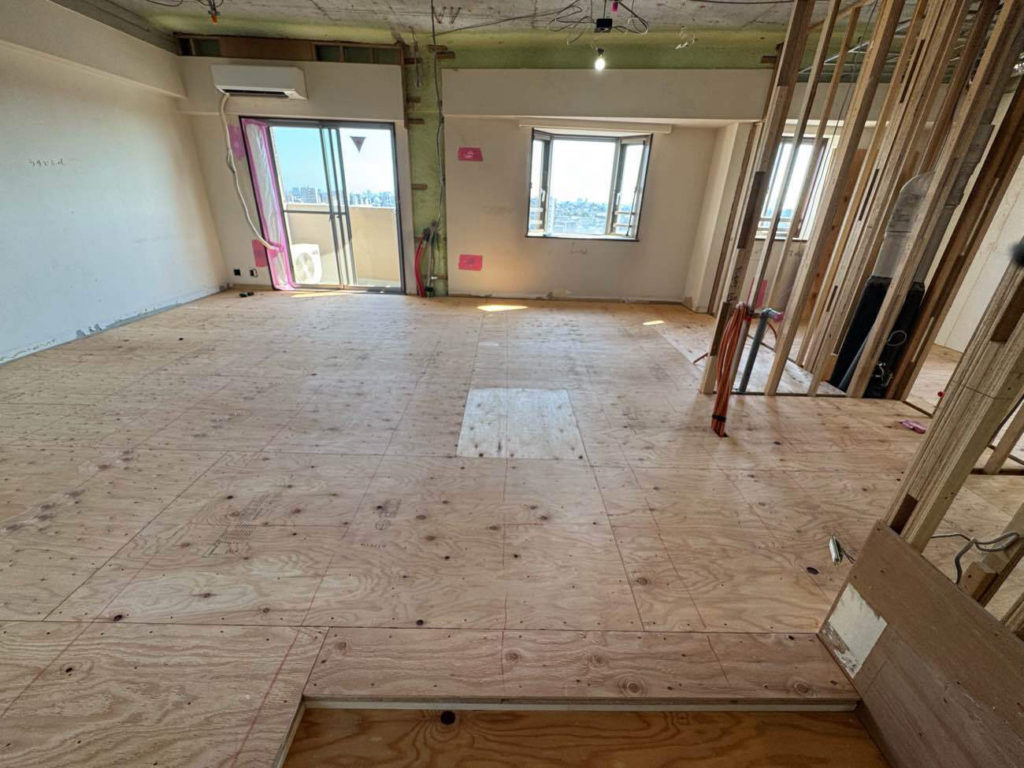 東京都品川区にてマンションの置床工事を行いました。乾式二重床