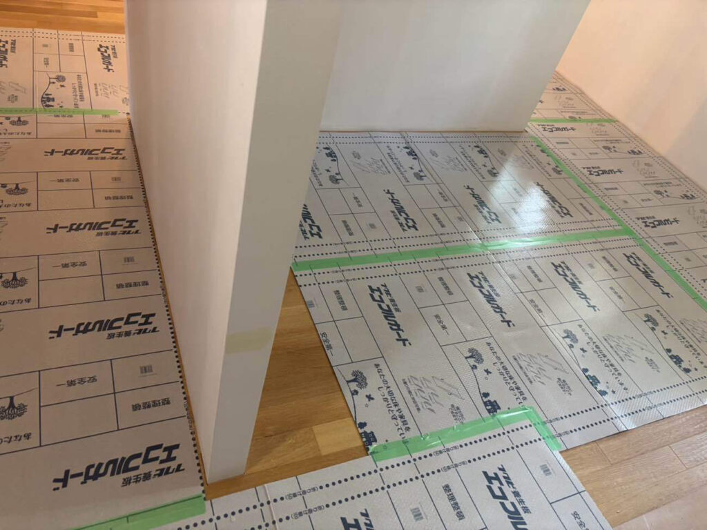 神奈川県藤沢市にてマンションのフローリング工事を行いました。