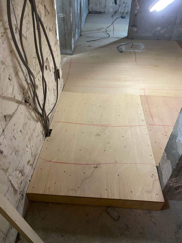 東京都杉並区にてマンションの1日置床工事を行いました。乾式二重床