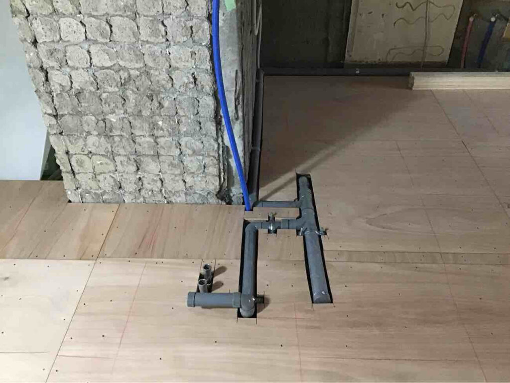 東京都渋谷区にてマンション1日置床工事を行いました。乾式二重床