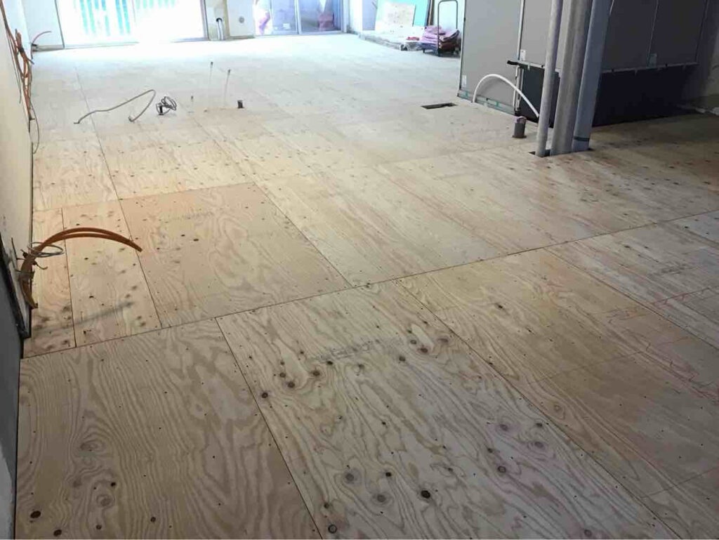 神奈川県鎌倉市にてマンションの置床工事を行いました。乾式二重床