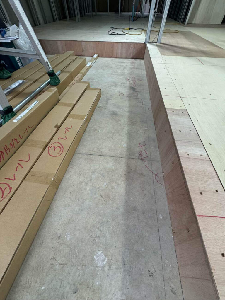 東京都杉並区にてマンション1日置床工事を行いました。乾式二重床