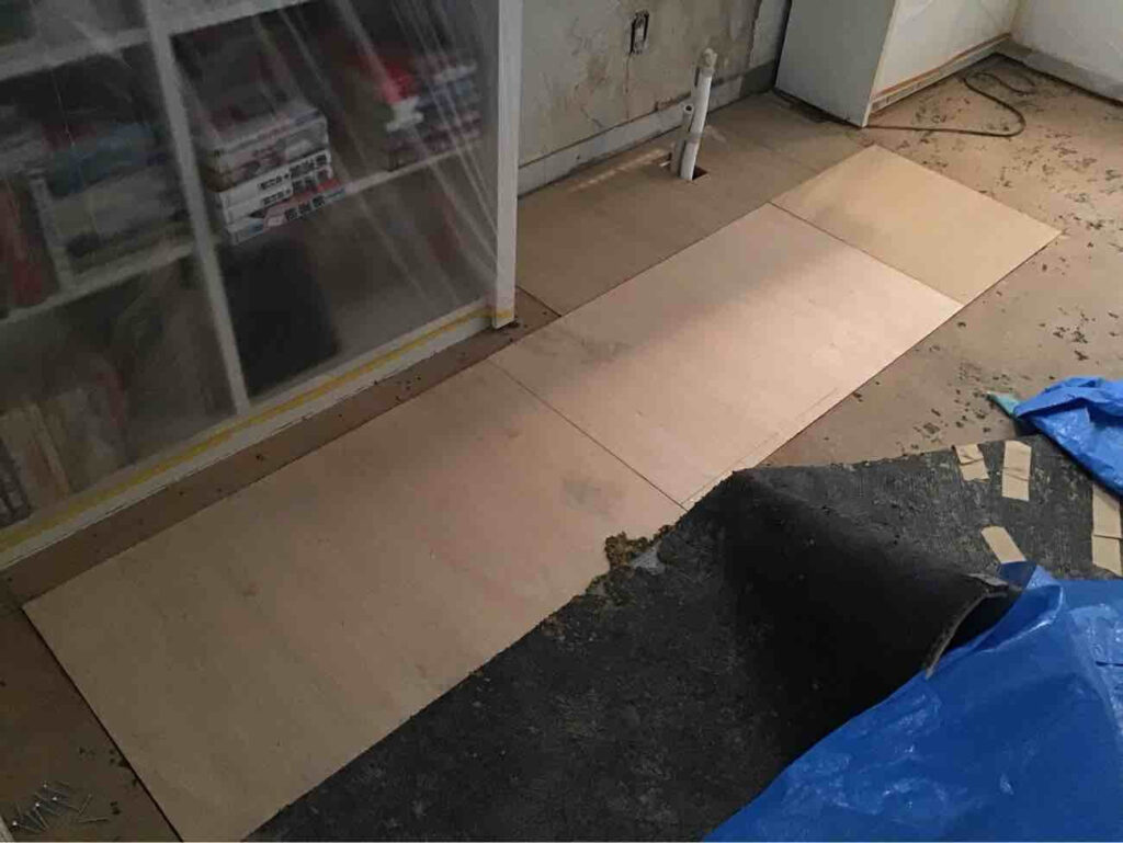 東京都港区にてマンション1日置床工事を行いました。乾式二重床