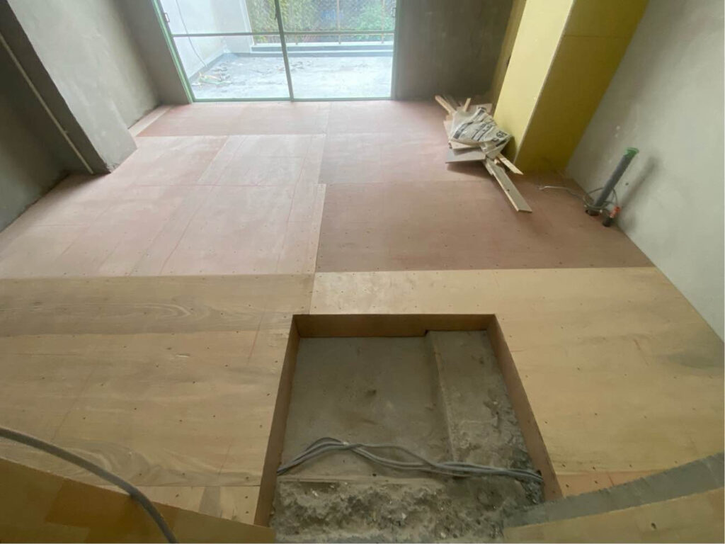 横浜市中区にてマンションの置床工事を行いました。乾式二重床