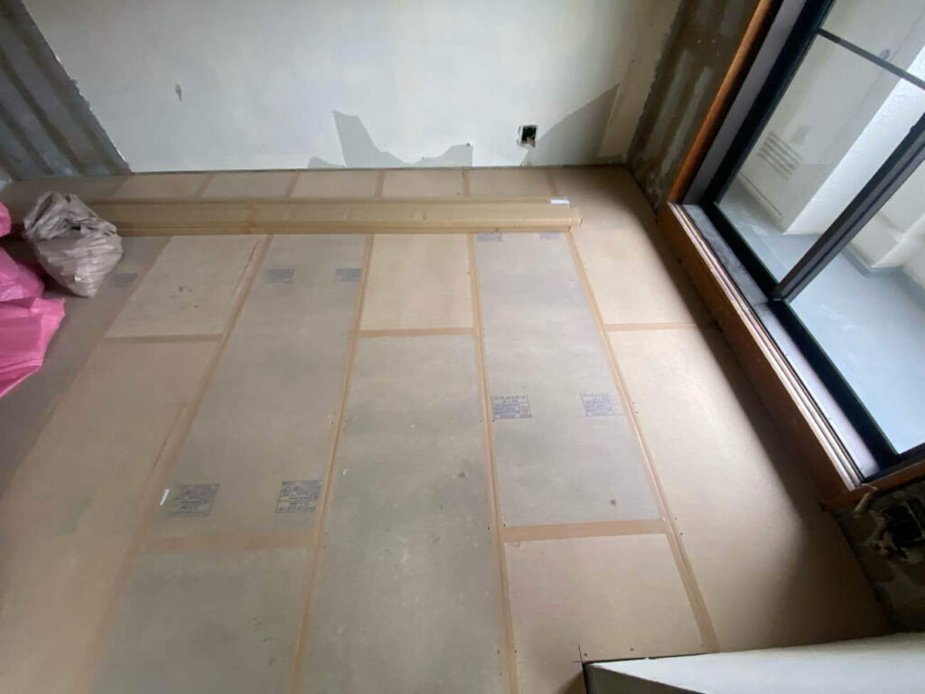 神奈川県大和市のマンションにて置床を施工 乾式二重床