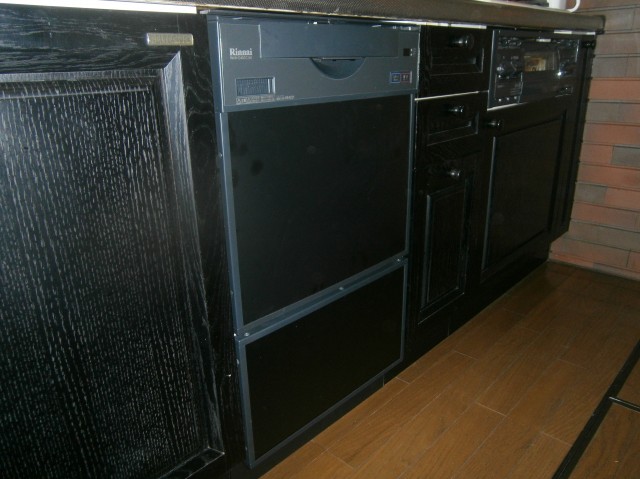 名古屋市名東区ビルトイン食器洗い機工事 リンナイ食洗器取付工事例