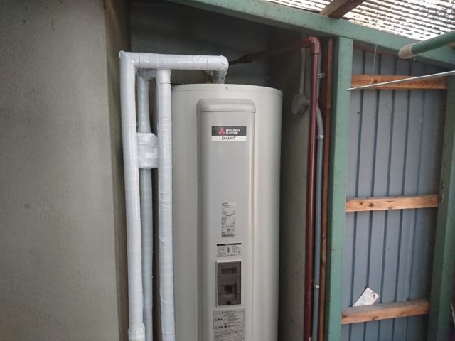 愛知県春日井市　電気温水器取替工事　三菱電機SRG-375G