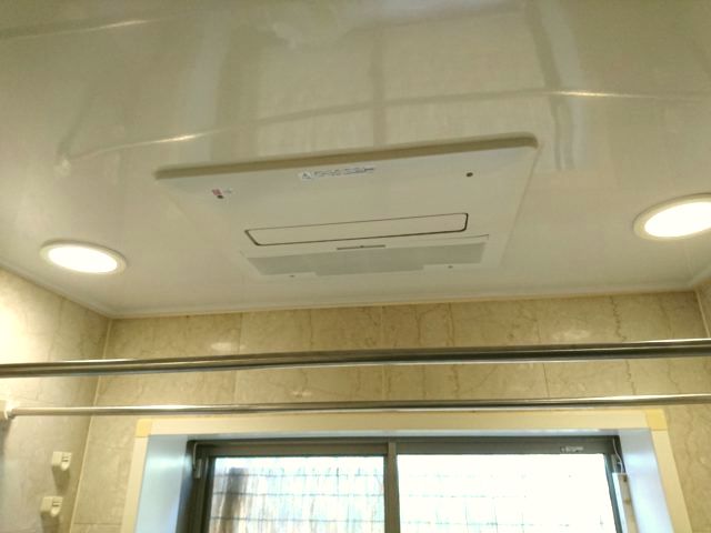 名古屋市名東区　浴室暖房乾燥機取替工事　ノーリツBDV-4104AUKNC-J2-BL