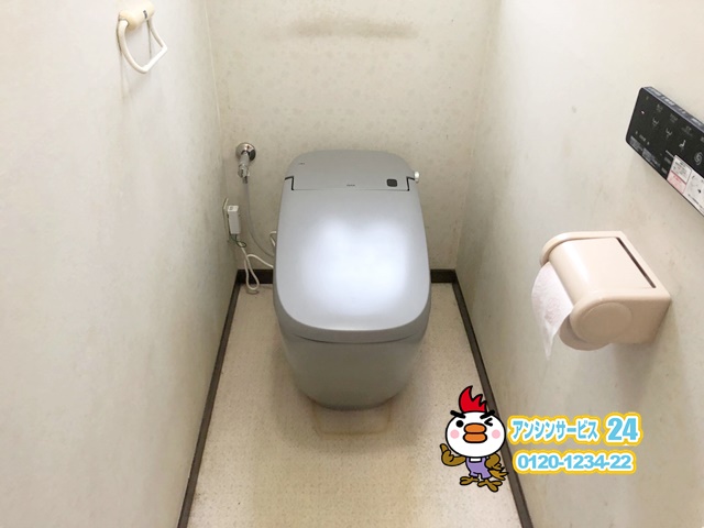 名古屋市緑区　トイレ取替工事　LIXILグレード6