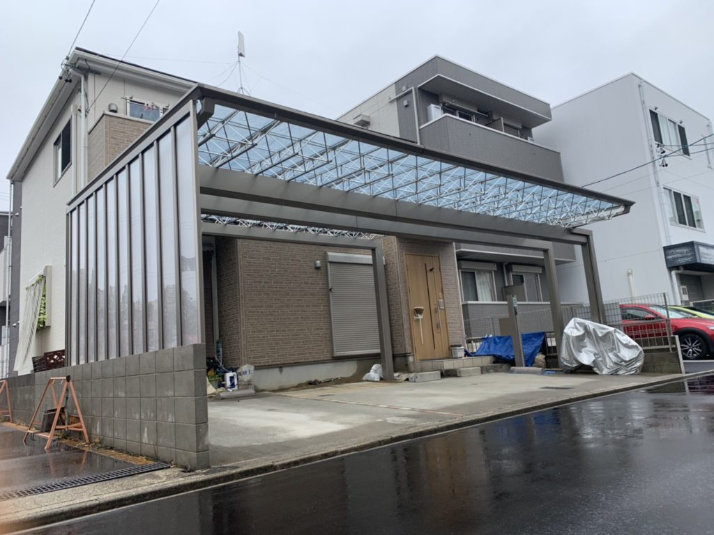 愛知県名古屋市北区　3台用カーポート設置工事　エクステリア　三協アルミMシェード