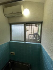 名古屋市名東区　浴室の二重窓取付工事　LIXIL 浴室用インプラス