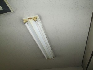 愛知県名古屋市南区ビル照明器具改造LED化工事【さつき電気商会】