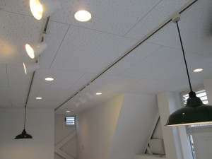 名古屋市中区 ビル店舗 照明器具取替 照明器具配線取付工事