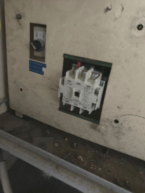 名古屋市中区　電磁接触器の取替工事