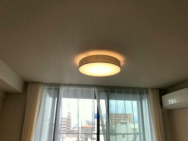 名古屋市瑞穂区　ガラスペンダントライト高さ調節　照明器具取付の電気工事