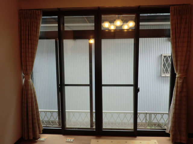 LIXIL内窓インプラス　窓の防音対策、防犯対策　名古屋市
