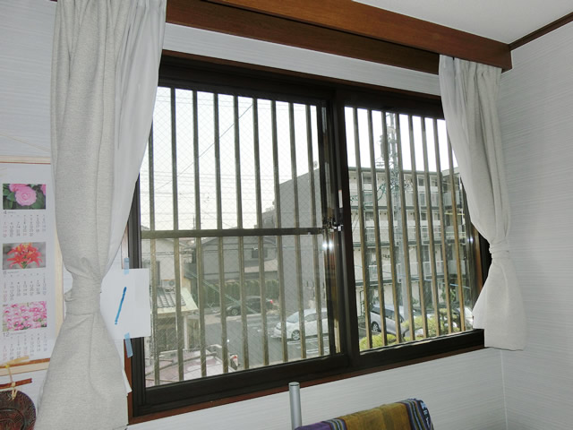窓の寒さ対策　防犯対策にも　ＬＩＸＩＬ内窓インプラス＜２＞　名古屋市守山区