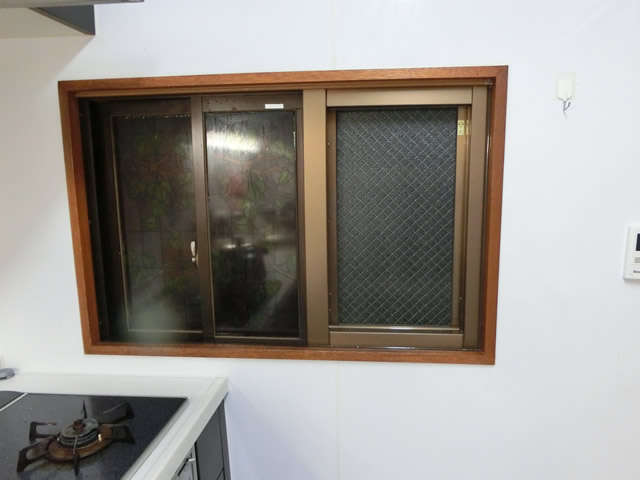 サッシ改修工事　カバー工法でＦＩＸ窓へ　名古屋市瑞穂区